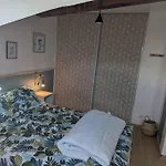 Appartement Spacieux / T2 Refais A Neuf / Proche Centre